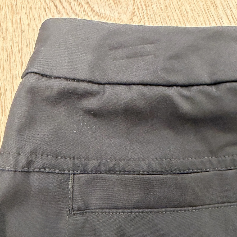 Lululemon Men’s Commission Short - Picture 2 of 3